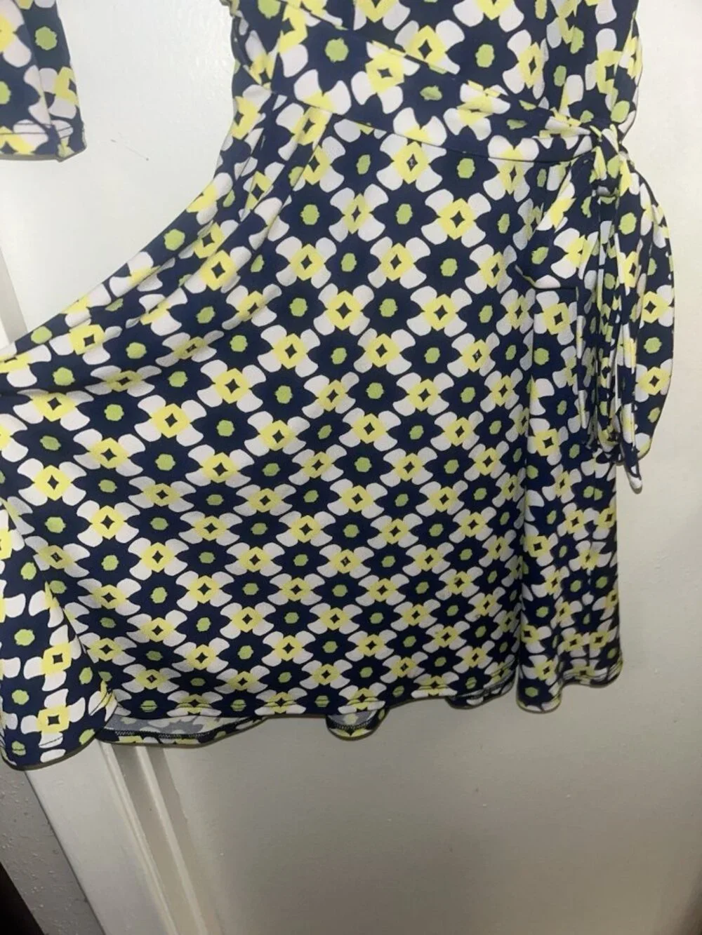 Leota Abstract Floral 3/4 Sleeve Faux Wrap Boho Festive Party Dress Size Small